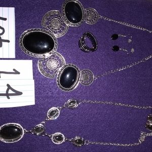 Paparazzi Jewelry lot 14